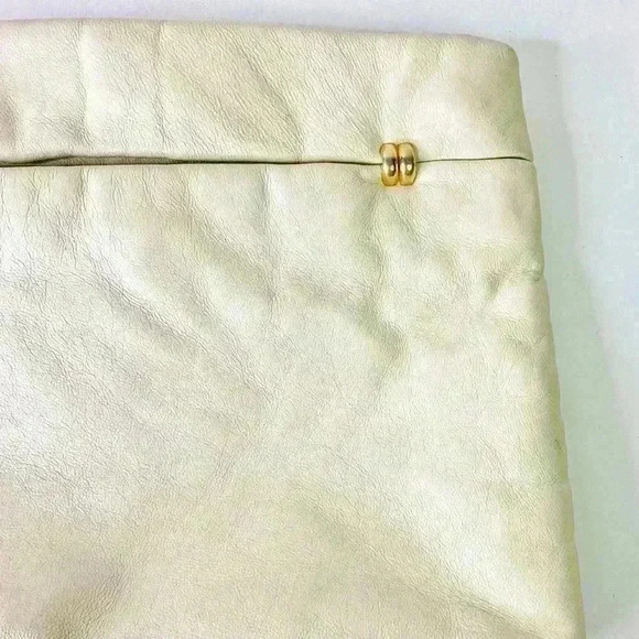 Vintage Bechamel White Leather Clutch Purse. - Picture 2 of 9